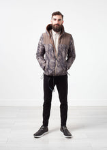 Load image into Gallery viewer, Peone Jacket in Khaki
