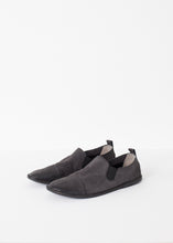 Load image into Gallery viewer, Low Chelsea Boot in Black
