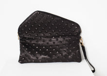 Load image into Gallery viewer, Roxanne Leather Clutch in Black
