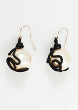 Load image into Gallery viewer, Float Bead Earring in Pearl
